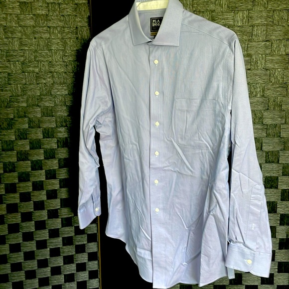 Joseph A. Bank Men's Travel Tech Button-down - Picture 1 of 3
